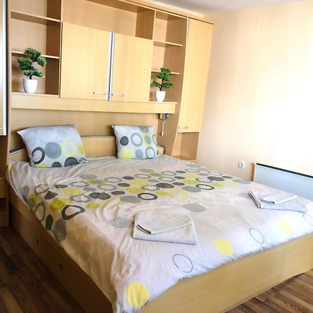 Pavlovi Apartments Samokov Bagian luar foto
