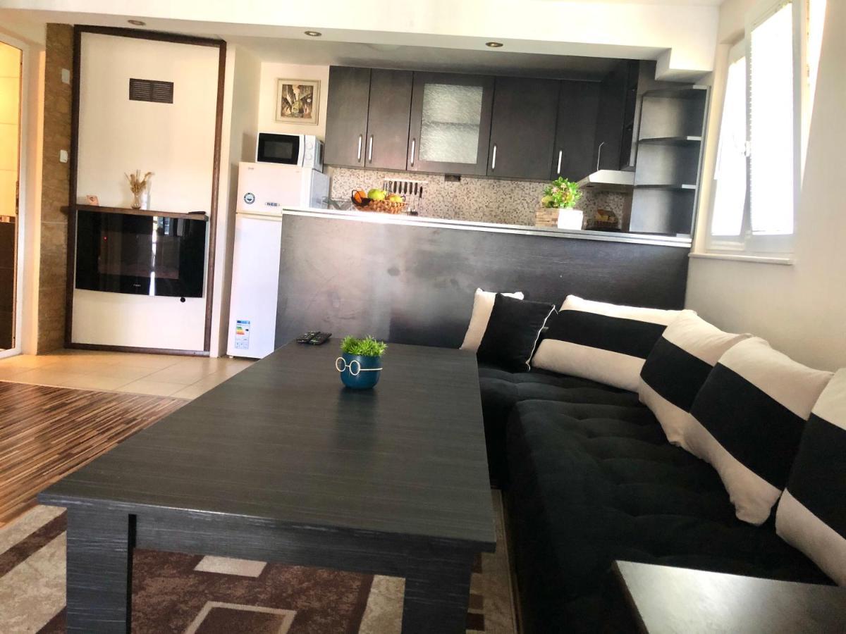 Pavlovi Apartments Samokov Bagian luar foto